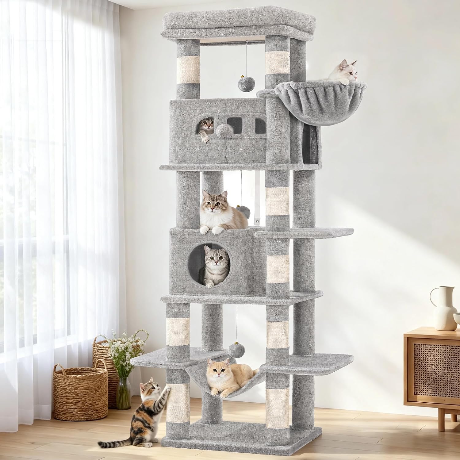 Arbre à chat géant Hzuaneri gris clair avec plusieurs chats