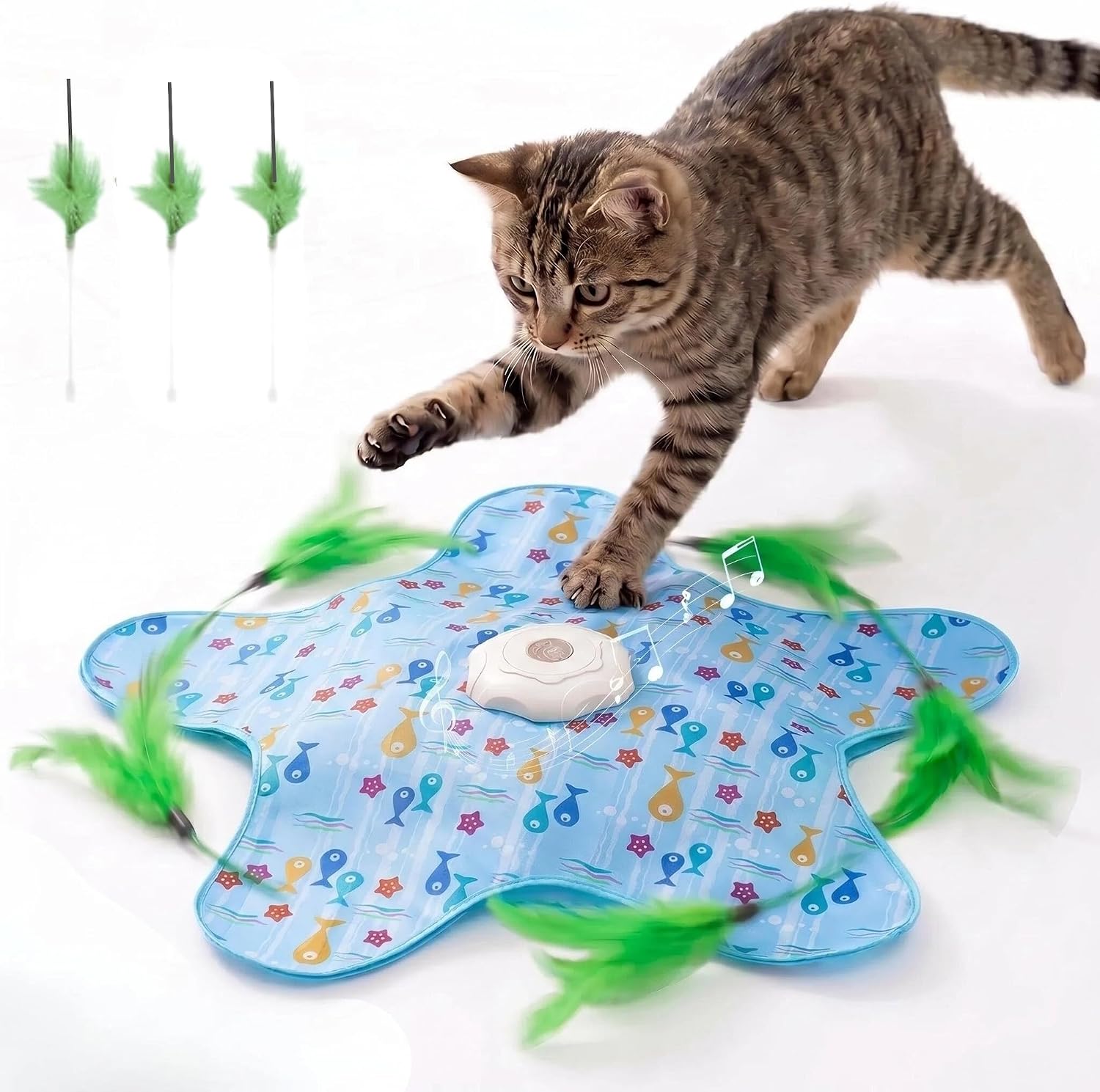 Chat tigré jouant avec la plume de l'Axijobs A2 tournant sous la housse en forme d'étoile