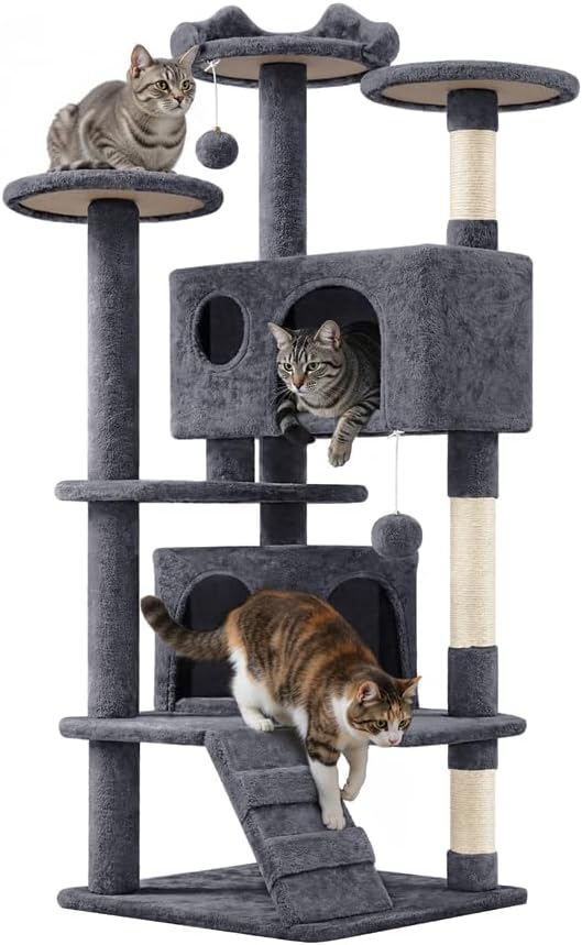 Arbre à chat Yaheetech gris avec plusieurs chats positionnés sur les différents niveaux, illustrant les niches et perchoirs.